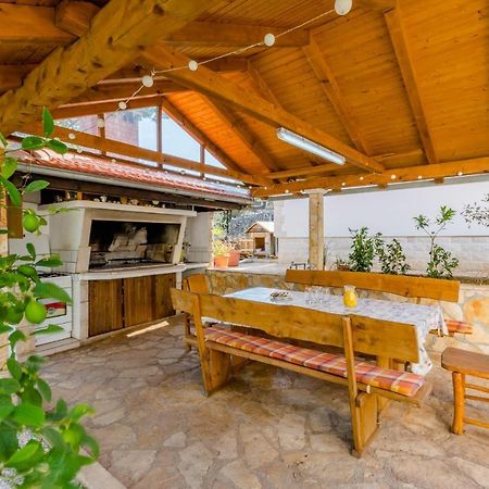 Villa Stella Splitska Esterno foto